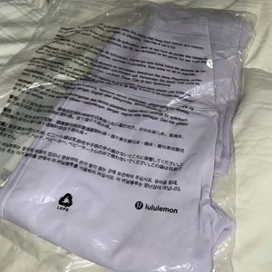 NWOT lululemon aligns